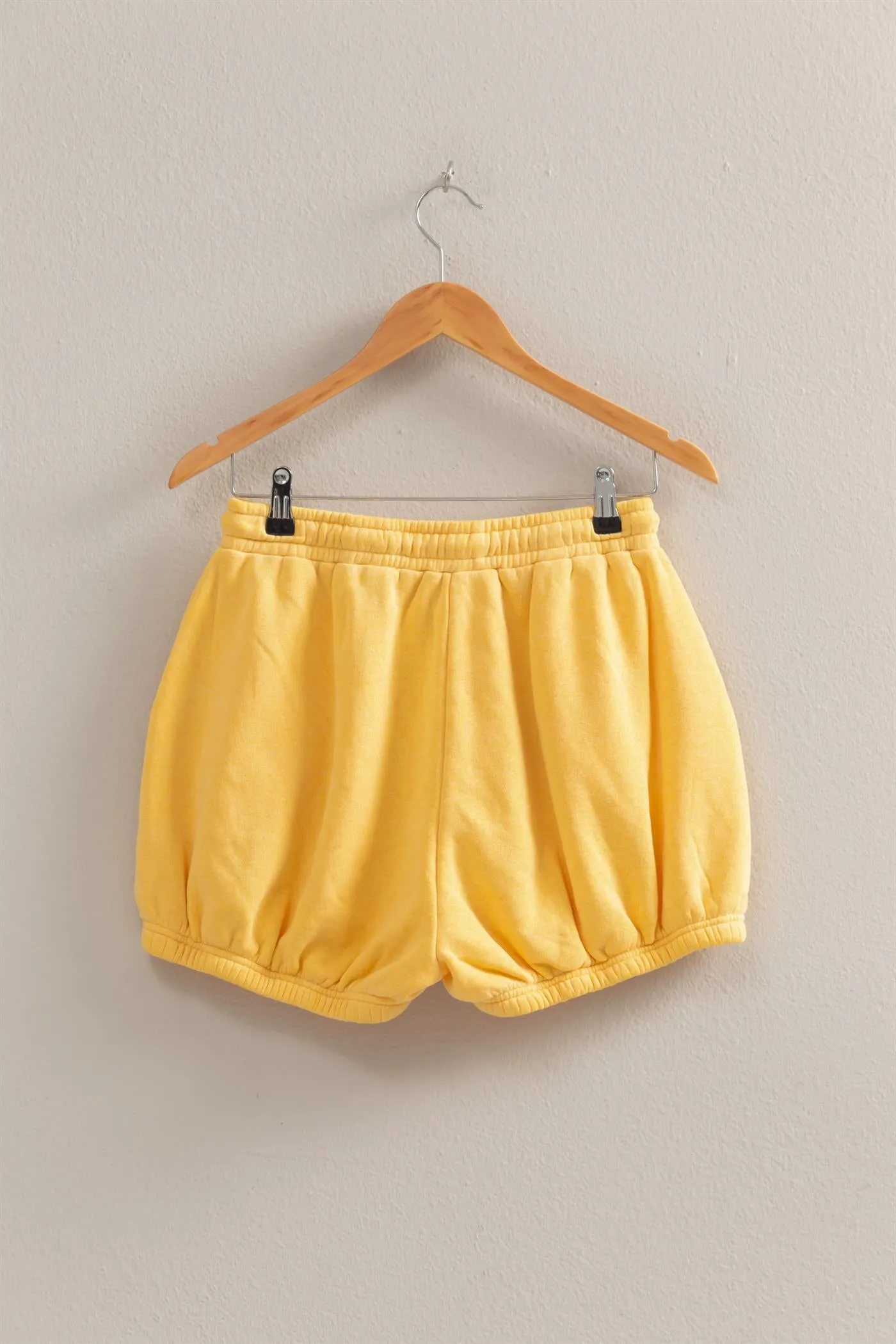 DZ25A702-Drawstring Waist Bubbled Hem Shorts