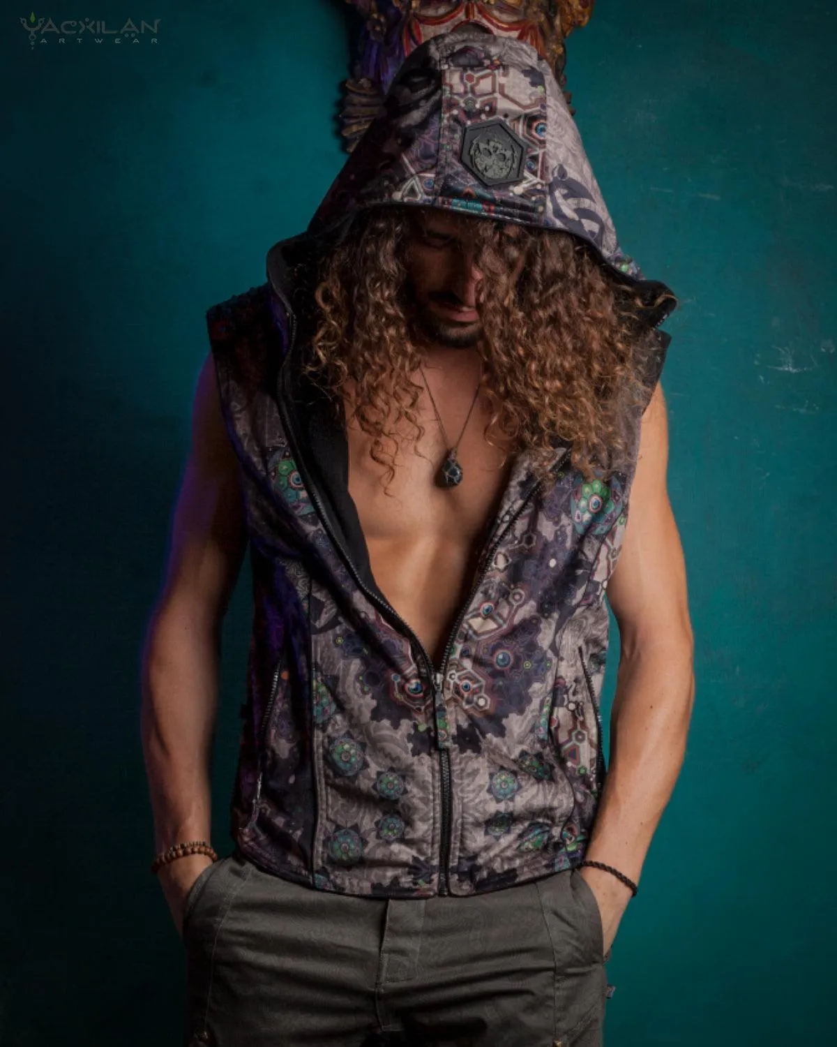 Jacket Men Sleeveless Hoodie / Velvet Fawn - VENADO