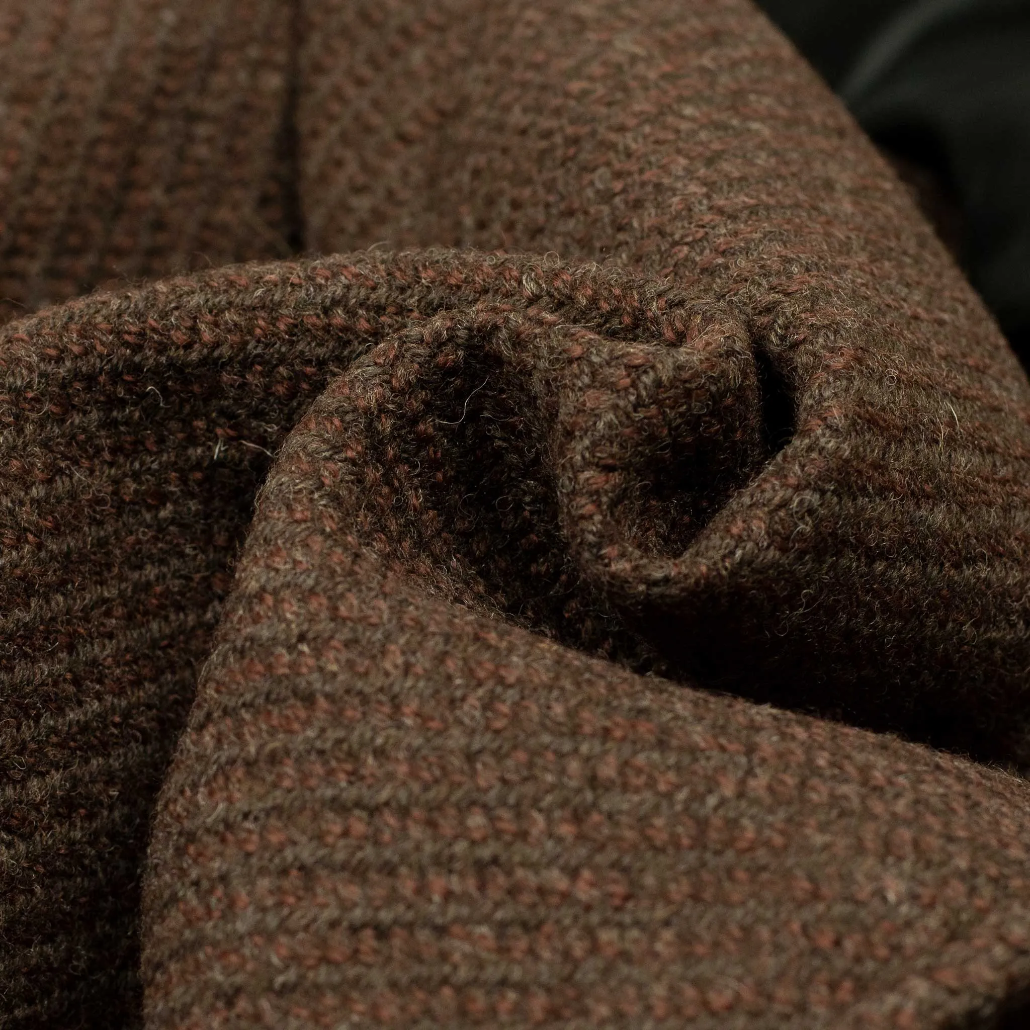 Padded overcoat in brown "roving twill" Shetland wool