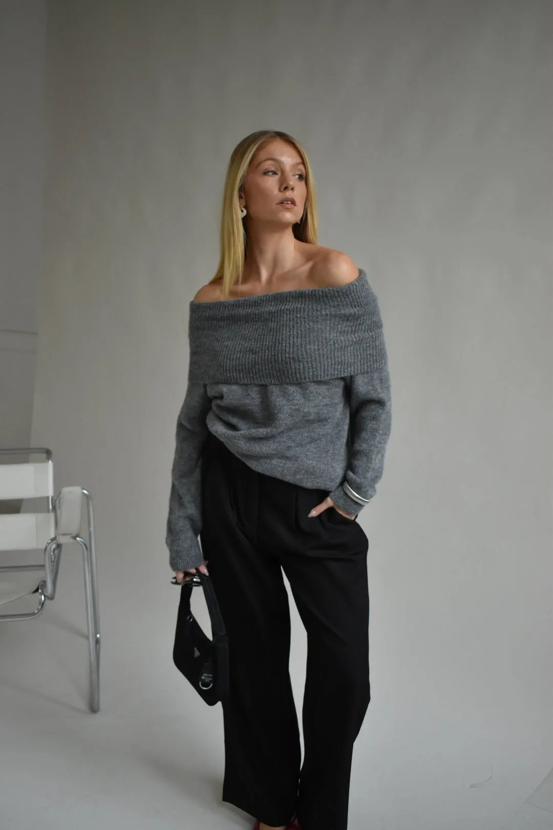 Soft off shoulder trui  - Grijs